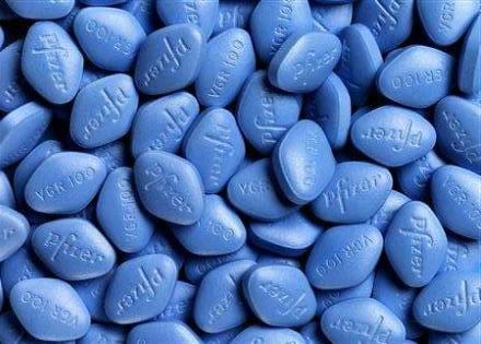 Viagra, powszechnie stosowany lek na impotencję, działa jako inhibitor fosfodiesterazy