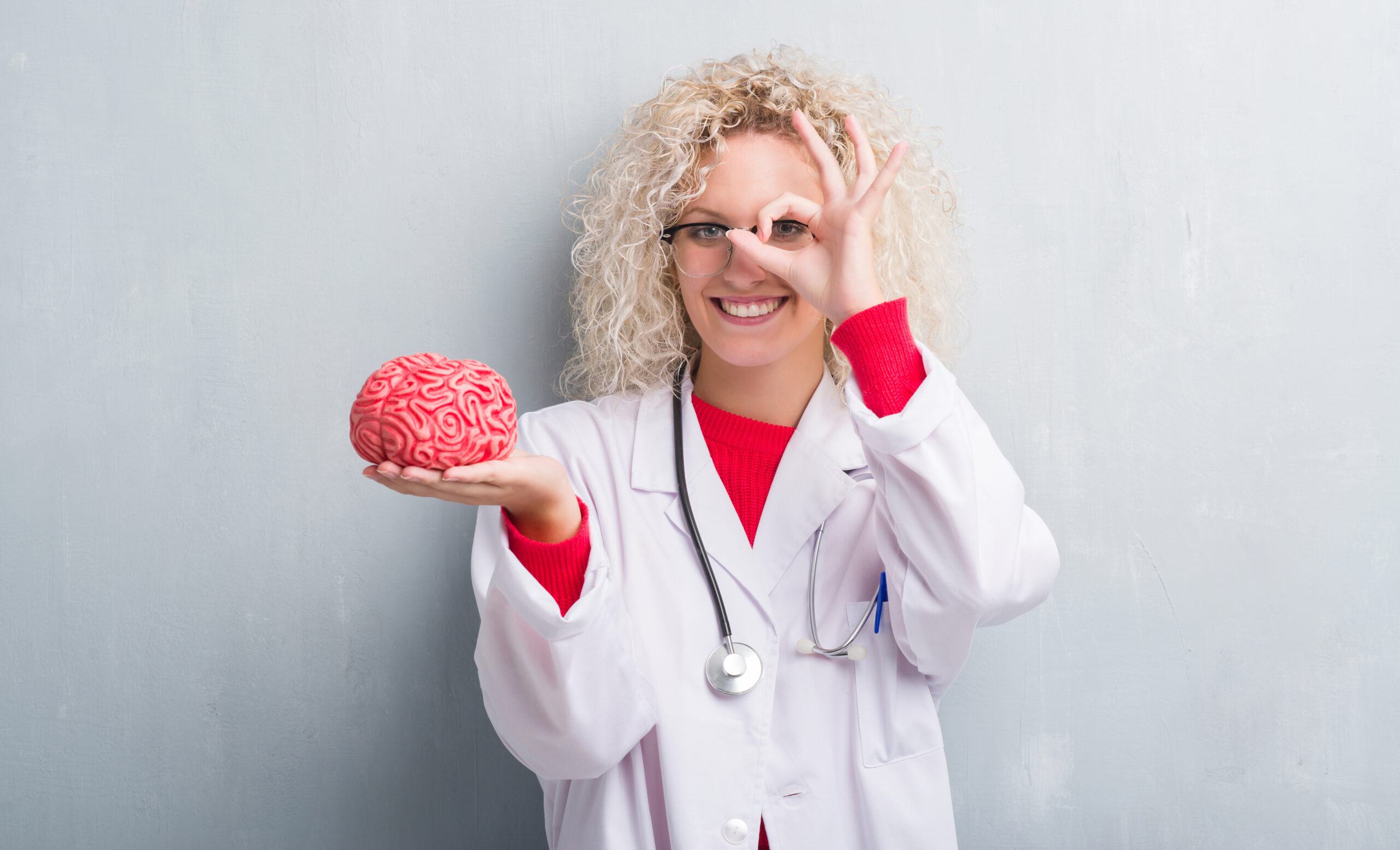 Okno na oczy: wykorzystanie biomarkerów ocznych do śledzenia postępu choroby Huntingtona